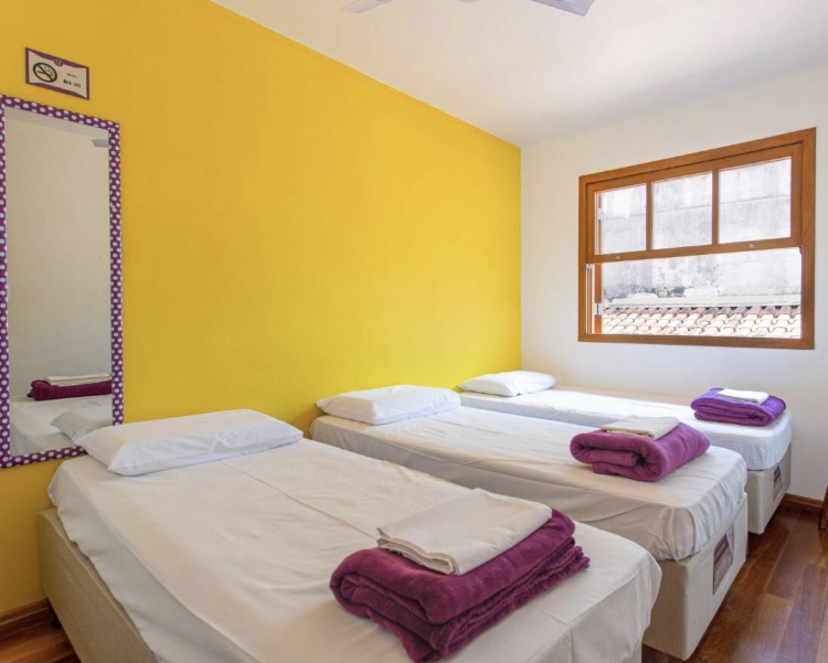 Bedroom at MADA Hostel 3 beds