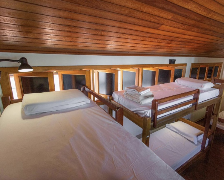 MADA Hostel Bunk Beds
