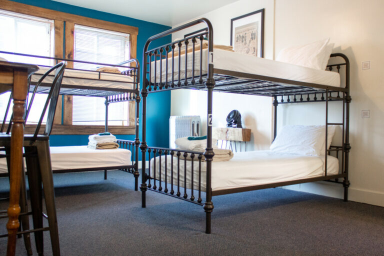 A shared dormitory with gel mattress, free Wifi, and awesome amenities at 11th Avenue Hostel. 