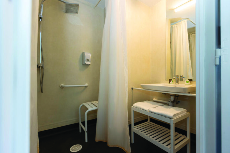 All our rooms (even the dormatiry) have a bathroom with a shower, a sink and toilets.